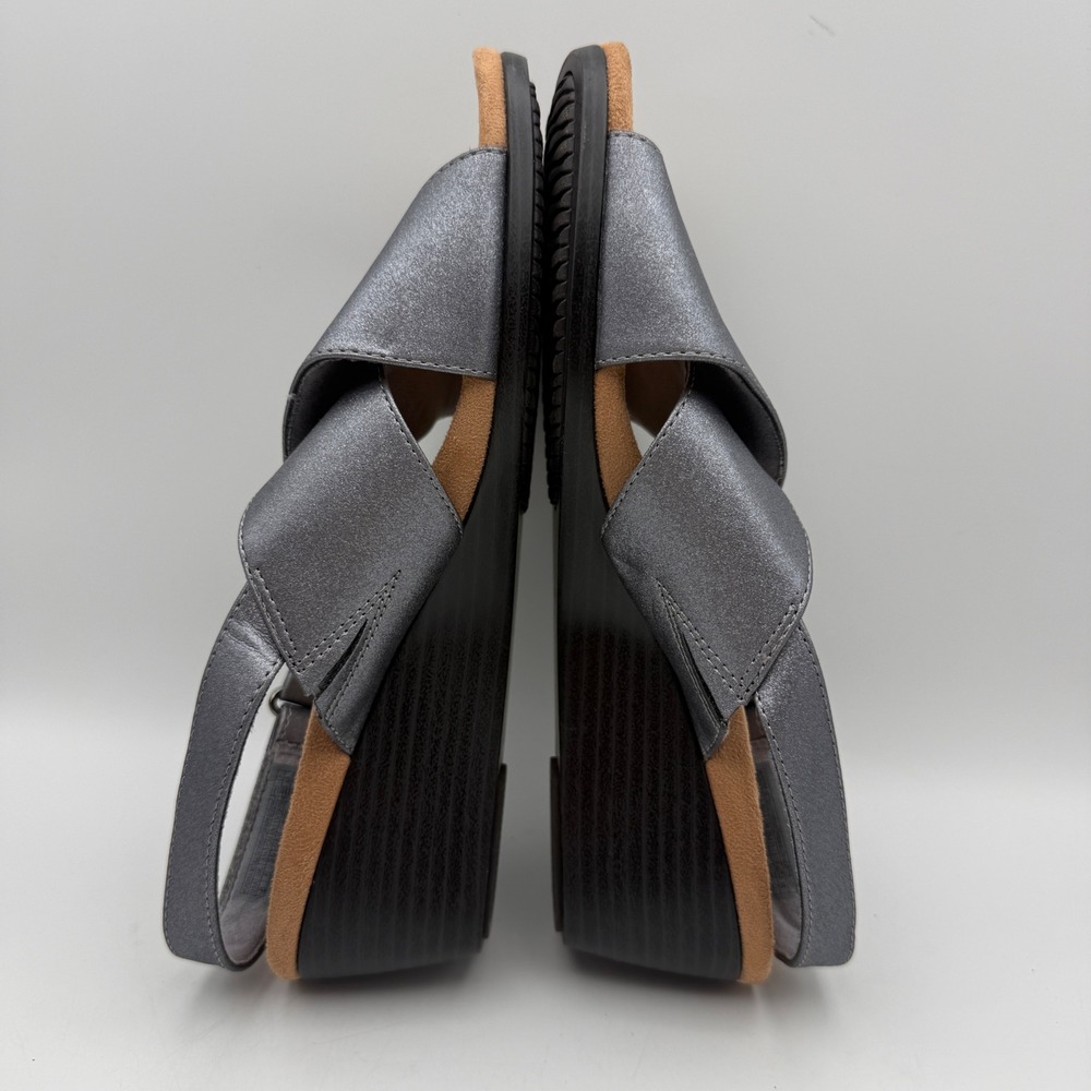 Vionic Mckenna Wedge Sandals Womens 8 Wide Pewter Metallic Crisscross Slingback - Picture 8 of 8